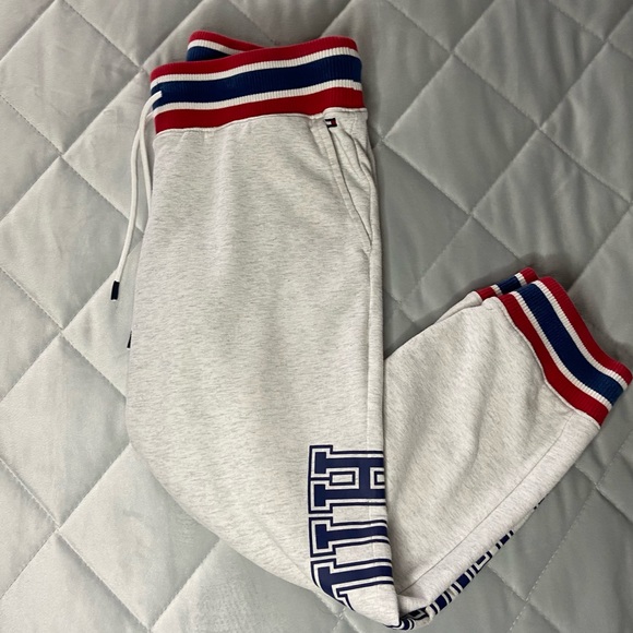 Tommy Hilfiger Beige Capris Pants XXS - Picture 4 of 7